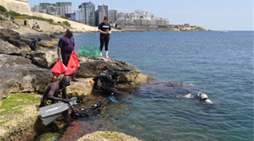 Two underwater clean-ups at Manoel Island by Coast is Clear