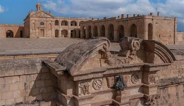 MIDI plc celebrates 300th anniversary of accession of Grand Master De Vilhena at Fort Manoel